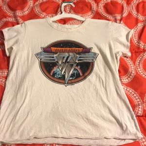 American Eagle T shirt